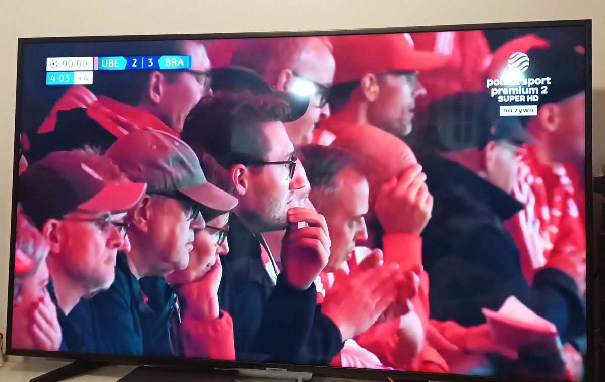 DukatMateusz's tweet photo. Niesamowicie nieszczęśliwy Union Berlin 🇩🇪 w tej edycji Ligi Mistrzów. Najpierw tracą punkt z Realem w ostatniej minucie, dzisiaj prowadzą 2:0 i koniec końców przegrywają 2:3. #UBEBRA https://t.co/mN72hBwBYI