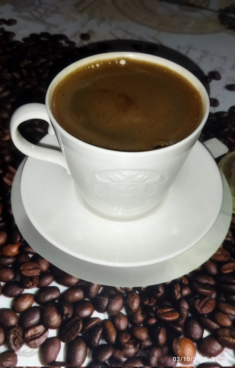 Coffee time🕗💙💛