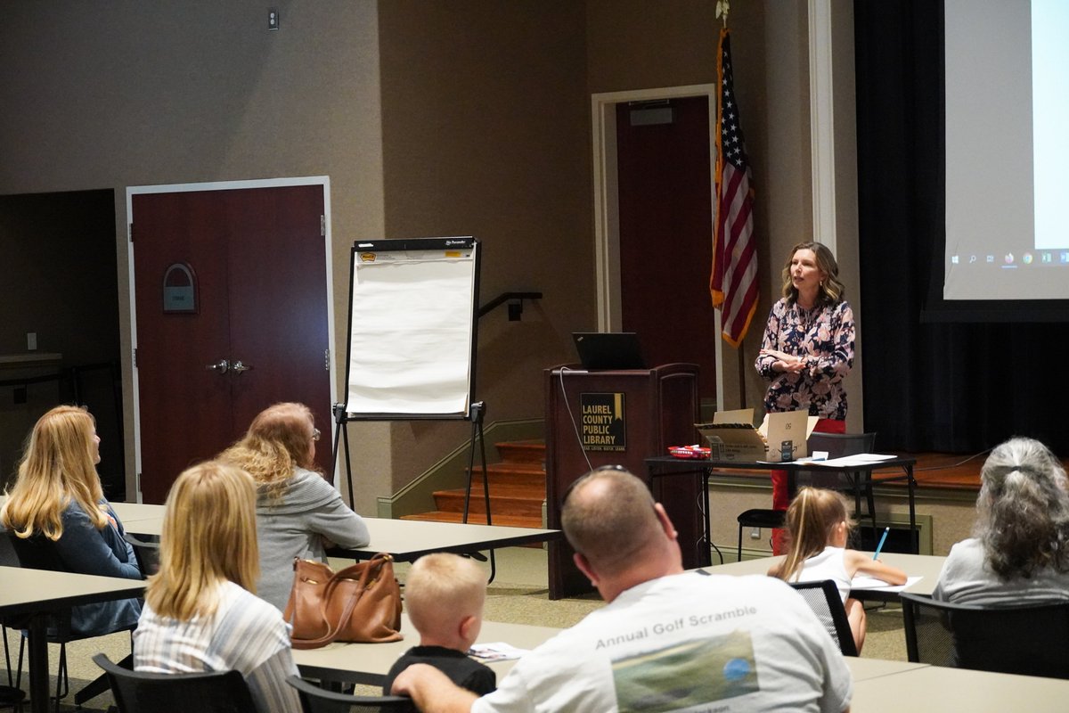 laurellibrary's tweet photo. Excitement filled our library as we hosted children's author Amanda Driscoll! 📚📖 Kids and families met the author, heard enchanting stories, and left with signed books. A magical day fostering a love for reading! #AuthorVisit #ChildrensBooks #LaurelLibrary #LondonKY 📚✨ https://t.co/quozDb5bQb
