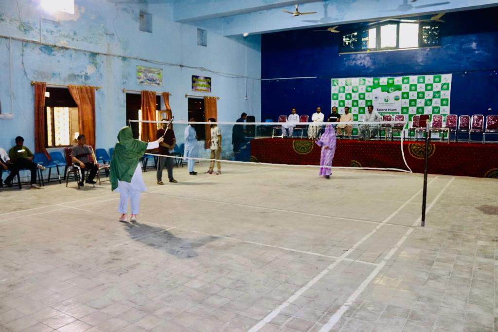 LUAWMSOfficial's tweet photo. Lasbela University of Agriculture Water and Marine Sciences recently hosted the Prime Minister's Youth Talent Hunt Badminton Men/Women trials at Government Boys Degree College Sibi on 18th September 2023. 
#LUAWMS #TalentHuntProgram https://t.co/B1UYxEKw4h