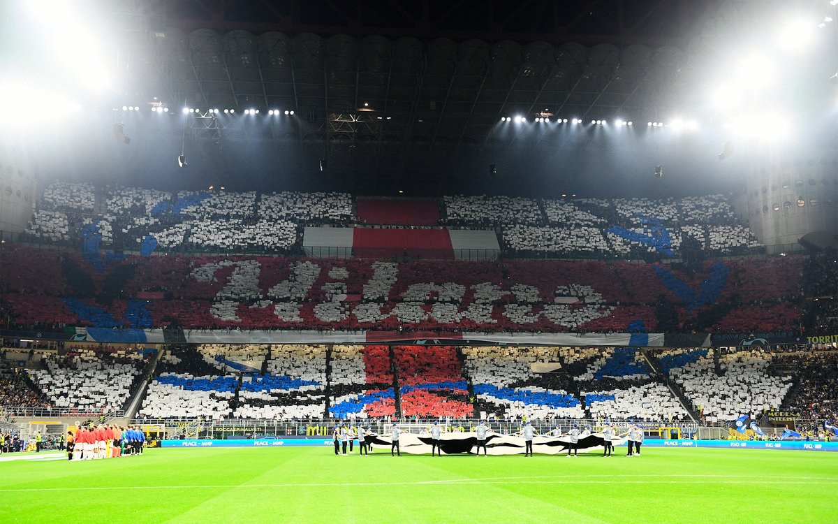 La coreografia per #InterBenfica ⚫🔵

#ForzaInter #UCL