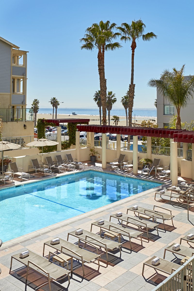 Le Merigot Santa Monica tweet media