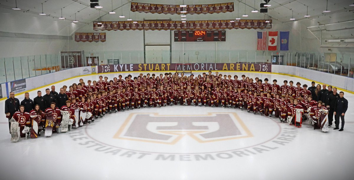We Are All Mountaineers 〽️〽️

Overdue, but our first hockey program (all six #CSSHL teams) photo in four years 📸📸