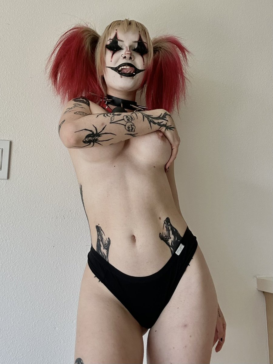 CLOWN GIRL NIKKI IS BACK 🤡