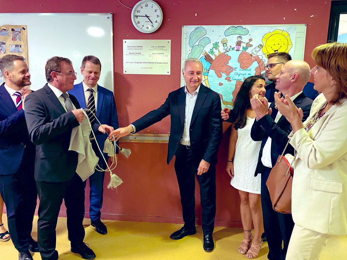 jcpiteau's tweet photo. Inauguration du groupe scolaire Olympes de Gouges à @Toulouse.
L’extension et la rénovation de l’accueil de Loisirs Associé à l’Ecole, #ALAE, a été possible avec le soutien de la @cafhautegaronne.
#PEDT et #CTG portent l’ambition de proposer un parcours éducatif des enfants. https://t.co/sFIPi50bL3