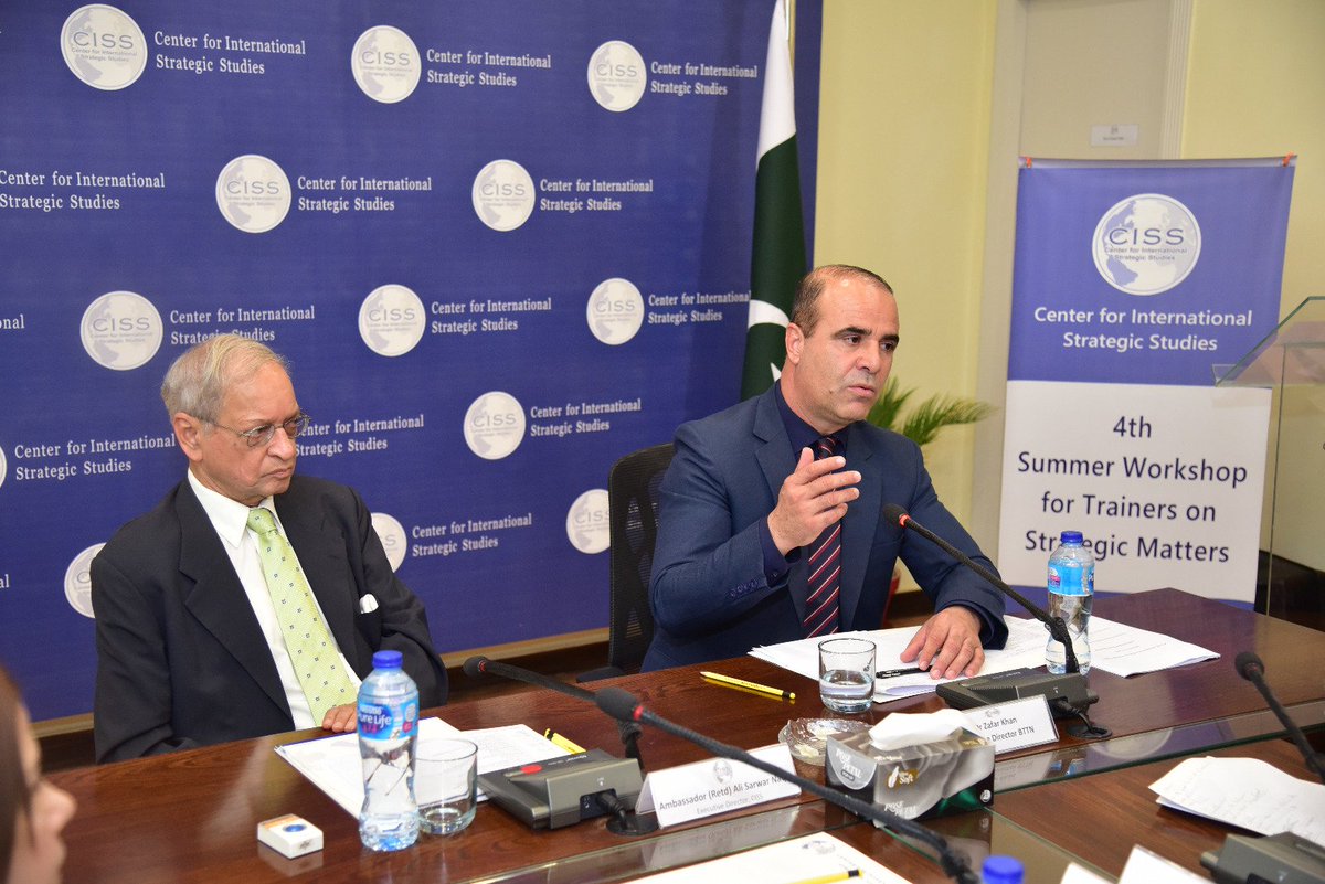 bttn_quetta's tweet image. Dr Zafar Khan @zafarwafa1977, Executive Director BTTN delivered his talk on &apos;Constituents of Strategic Stability and Imperatives for South Asia&apos; during @CISS_Islamabad&apos;s 4th Workshop for Trainers on Strategic Matters
#StrategicStability
#SouthAsia