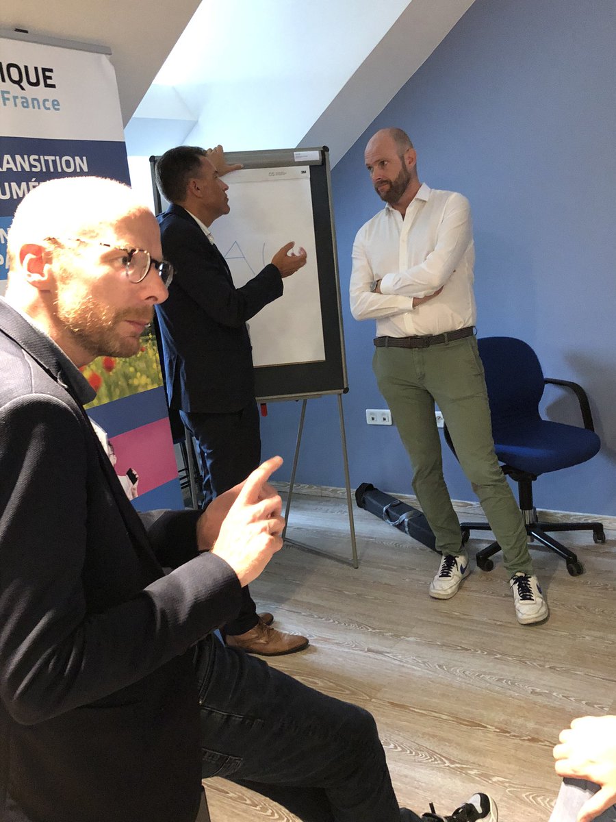 DesrousseauX 🐿 tweet media