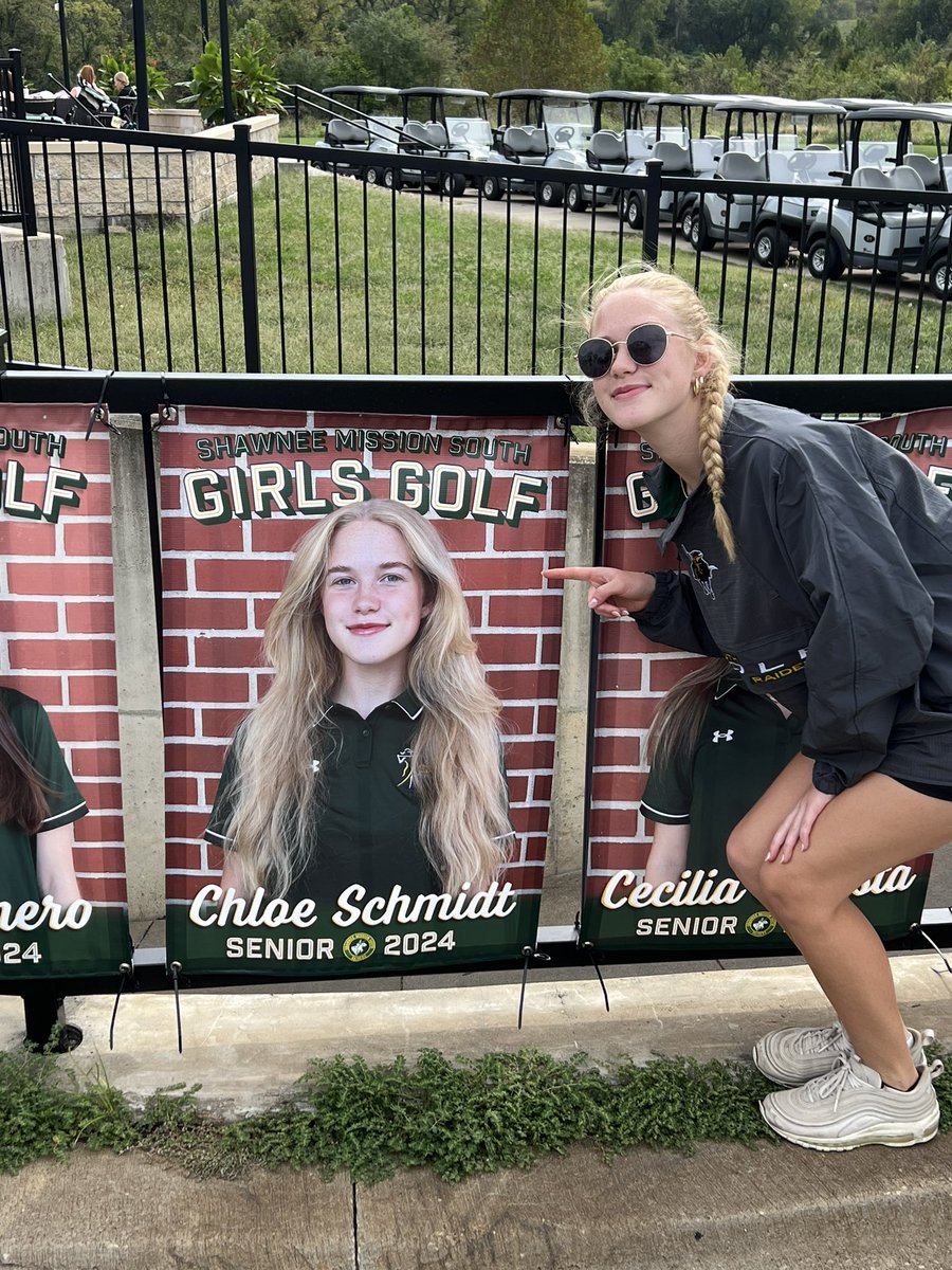 Senior Chloe Schmidt