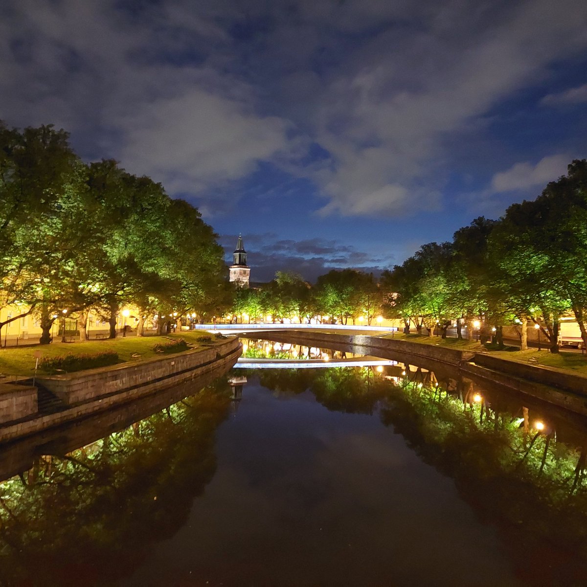 #Sujuvatpalvelut valmennuksen #RRP <a href="/THLorg/">THL</a> kierros 3(/5) starttasi Turussa

Uusien ryhmien alku oli mitä loistavin ja kun omien oppiemme mukaisesti valmennusprosessia kaiken aikaa parastetaan, niin johan sujuu💪

Aamulenkki rauhallisessa kaupungissa viritti oman vireen sopivaksi