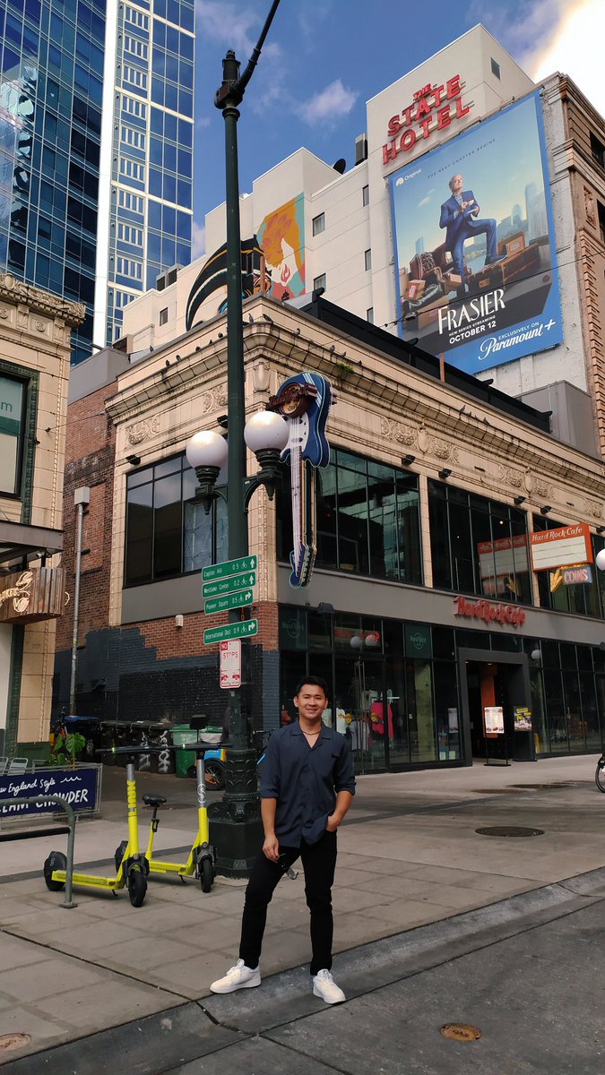 DatuTarsier's tweet photo. Caught Seattle 🎉 https://t.co/1wZcVyLl3F