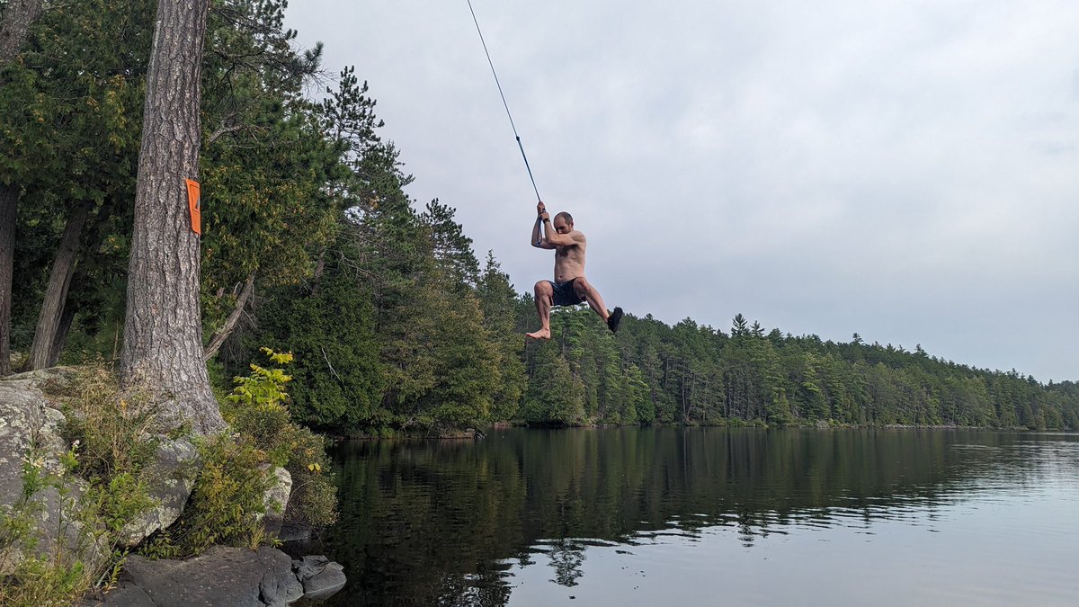 #2 is the only site on Clamshell Lake. It’s also sitting on a nice chunk of Canadian Shield (I’m sensing a theme). What does it have that Bonnechere and Louisa don’t? Let’s see …