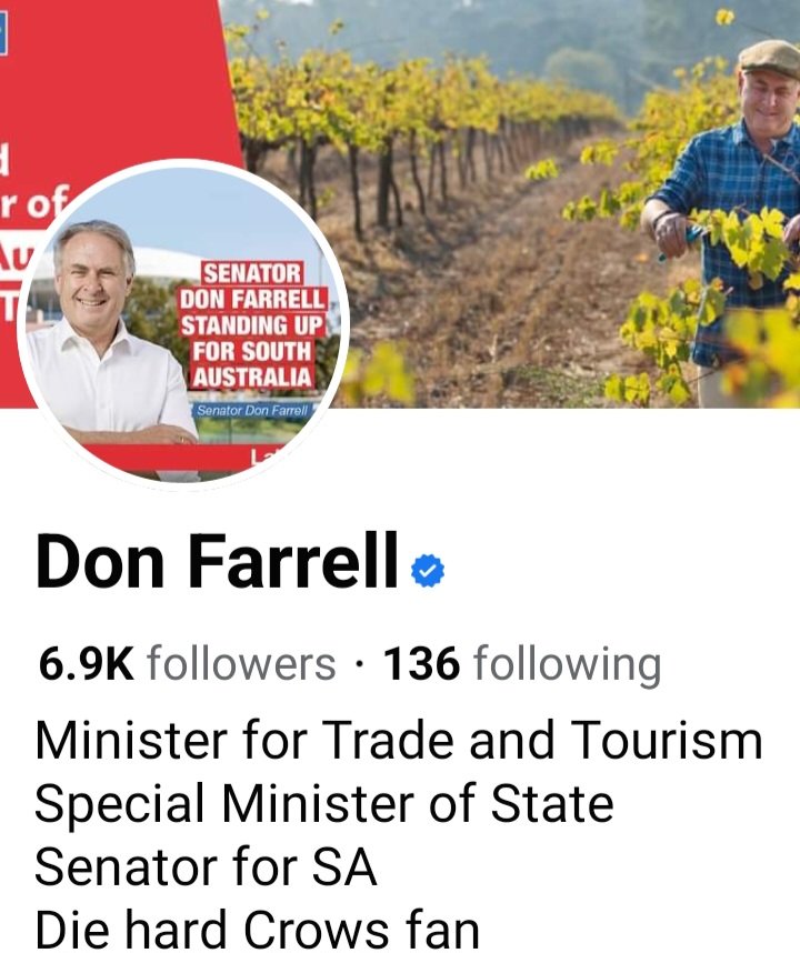 Bolwarracolt1's tweet photo. @AlboMP @LindaBurneyMP @Tony_Burke @JEChalmers @SenKatyG @Mark_Butler_MP @JulieCollinsMP @RichardMarlesMP @AmandaRishworth @ClareONeilMP @Bowenchris Can you give the drunk Don Farrell, who demanded a photo (jumped line.I am a minister, you know) with Dermont Bereton, on a taxpayer funded trip to the AFL Grand Final.
THE SACK.
THIS PIG IS FINISHED. https://t.co/KC0nDl9a9j