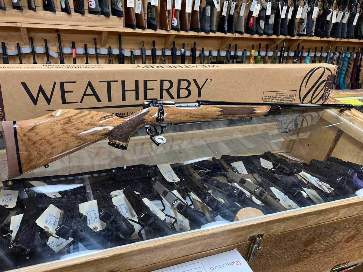heillesoutdoor's tweet image. Just in and available on the shelf. 
Weatherby Mark V .460 WBY Deluxe #weatherby #riffles 

t.me/Michealstactic…