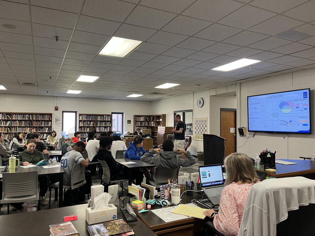 houstonhighGMSD's tweet photo. Houston High’s STEM partners from the University of Memphis visited the HHS campus to share information about their programs at the university. https://t.co/T2ZSvy6sXH https://t.co/kHD5pJvXfH