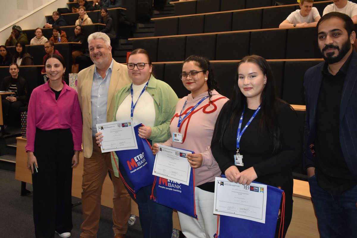 From Challenge to Triumph🌟🏆

Level 4 students not only met but exceeded the challenge, raising £336 for charity and achieving a whopping £697 as a Marketing course! Our heartfelt thanks to Richard Bisiker, Metro Bank (UK), Dr Jenni Jones and to all participants 👏
 #wlvbusiness