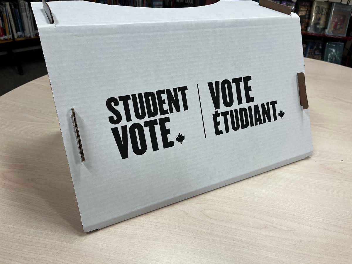 vg_RETSD's tweet photo. #VGBears Gr.6 Ss all participated in the #StudentVoteMB organized by @CIVIX_Canada and voted on Sept. 28,
They did research projects to learn about all the provincial parties and what each had to offer. We can't wait to find out the results! https://t.co/uXJ9D5GK89