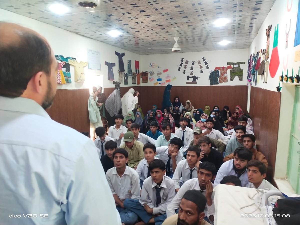 Bashirqta's tweet photo. Spent a pleasing day at Web Balochistan #Sibi Training Center with #TVET #Traning Participants & staff to share insights on the #ENTREPRENEURSHIP as a Career Choice and igniting spark in #Youth to lead as #corporate #business Leaders from #Balochistan by @SmedaOfficial - #NBDP. https://t.co/qZFptqAHyF