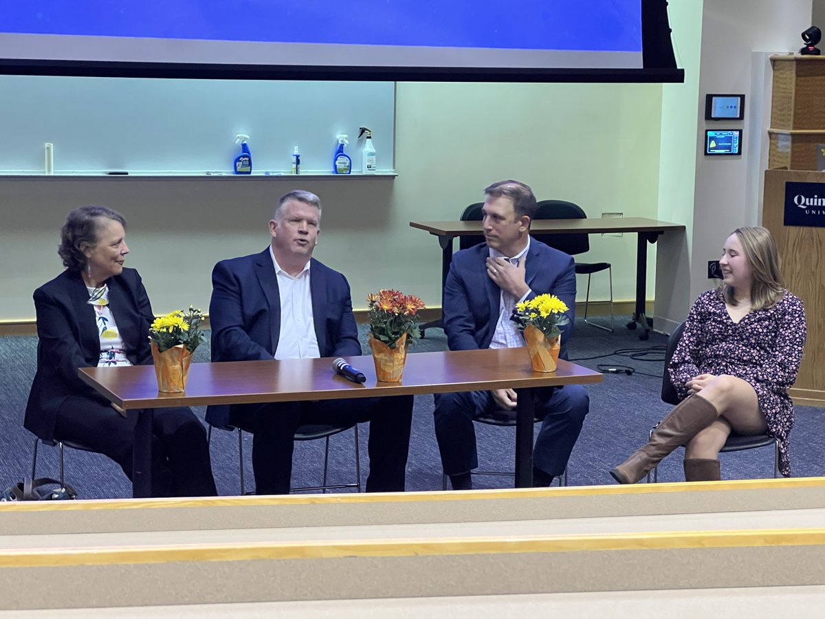 QUSchoolofComm's tweet photo. Last week, students and faculty attended the 5th annual #EthicsMatter PRSSA Event with a panel of professional communicators hosted by QU PRSSA President Erin Russell.

Special thanks to the panelists, Dr. Place, PRSSA, and the student attendees for asking enriching questions. https://t.co/qQdZOFKSyf