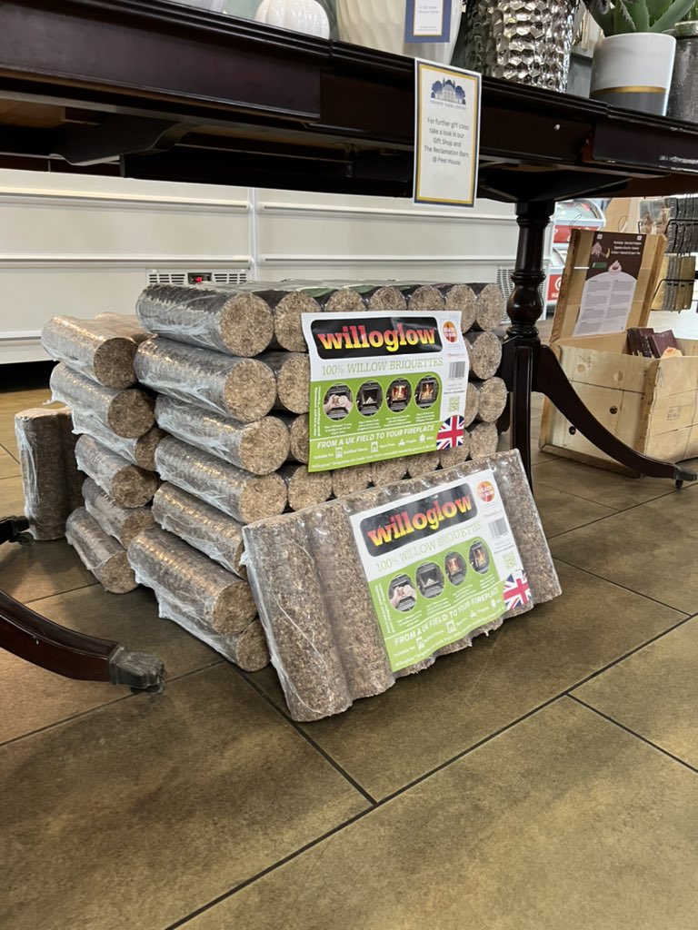 willoglow's tweet photo. Featured producer Willoglow - Fabulous Farm Shops https://t.co/xmcTOc6MiR https://t.co/7rrNCSx1g1