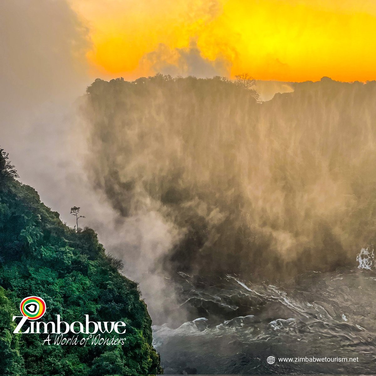Mosi-Oa-Tunya! The Smoke that Thunders! Victoria Falls! 
#VisitZimbabwe 
#AWorldofWonders