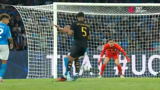 TNT Sports Brasil - MINHA NOSSA SENHORA, O JUDE BELLINGHAM É SIMPLESMENTE  INEXPLICÁVEL! 😱😱😱 ELE JÁ ESCREVEU A HISTÓRIA NO EL CLÁSICO: DOIS GOLS  PRA VIRAR O JOGO NA CASA DO BARCELONA!