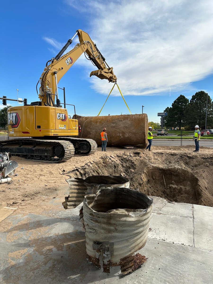 cgrsinc's tweet photo. Tank removal this week, tank set next week! Now that the tank removal is complete we can turn our attention to piping and installation. Out with the old and in with the new! 
#refinedfuels #gasstation #fuelinstallation #UST #tankremoval #refinedfuels https://t.co/nX7Lkp1NFb