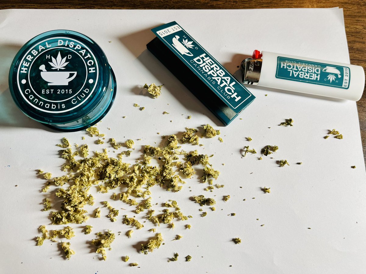 Getting my sample on!  Love everything I’ve ever ordered from Herbal Dispatch!  Professional, well priced flower, best staff-  quick turnaround!  Highly recommend.  5 stars!! 🤩 <a href="/_herbaldispatch/">Herbal Dispatch (CSE: $HERB | OTC:$LUFFF)</a> #bccraft #nailingit