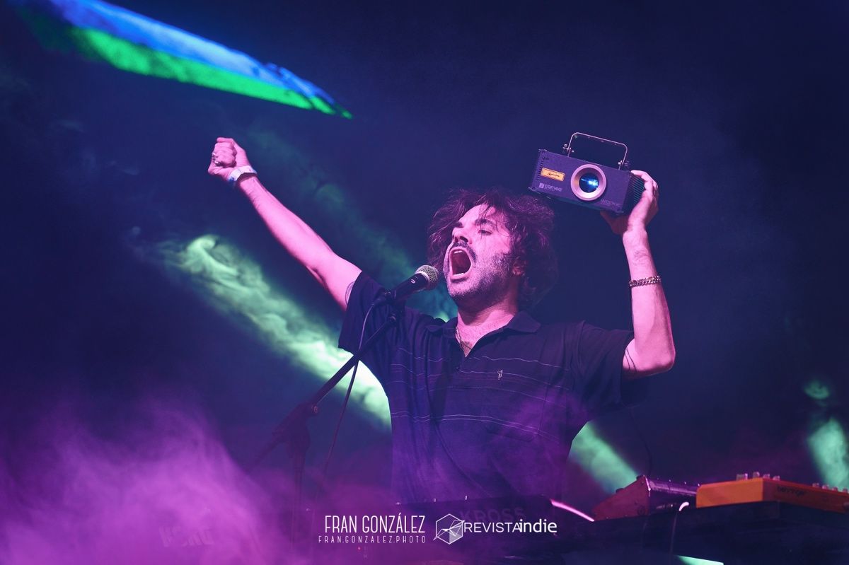 revistaindie.com tweet media