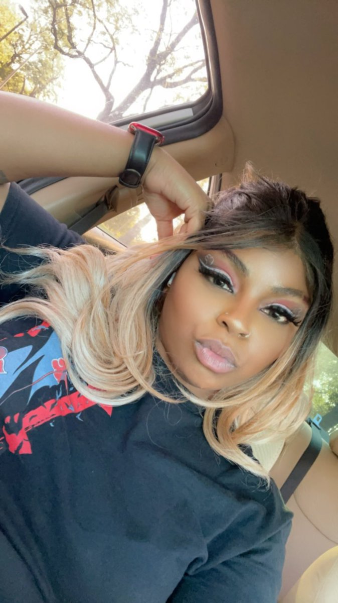 dommimommi4's tweet photo. First post on here let’s try it out 🥰 https://t.co/Ese0xZFakY