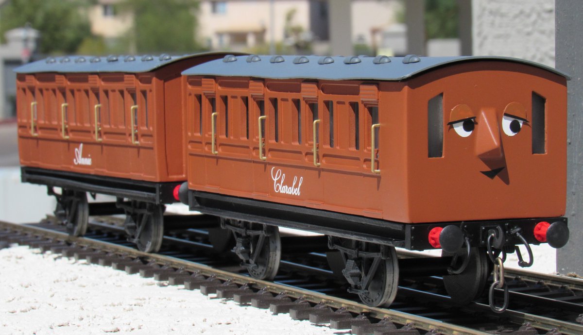 Just recently rebuilt my Annie and Clarabel with an all new colour, completely resin bodies, and new detailed buffer beams supporting rivets and break pipes. (inspired by @/SodorRyModeler)