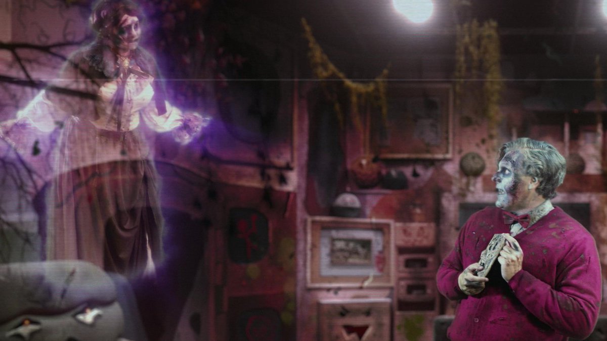 Ms. Risum's strict school bell prank turns deadly. Now she seeks revenge on her old grounds. Obey or face permanent detention! Will you survive The Final Bell?youtu.be/0gxThErOiYM Join us for Storytime Slayhouse! Tickets? apetrifiedforest.com
#BePetrified #APFSlayhouse