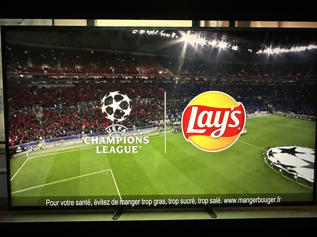 Palmarès de mon club : Y’a le Parc OL sur les pubs lays en LDC