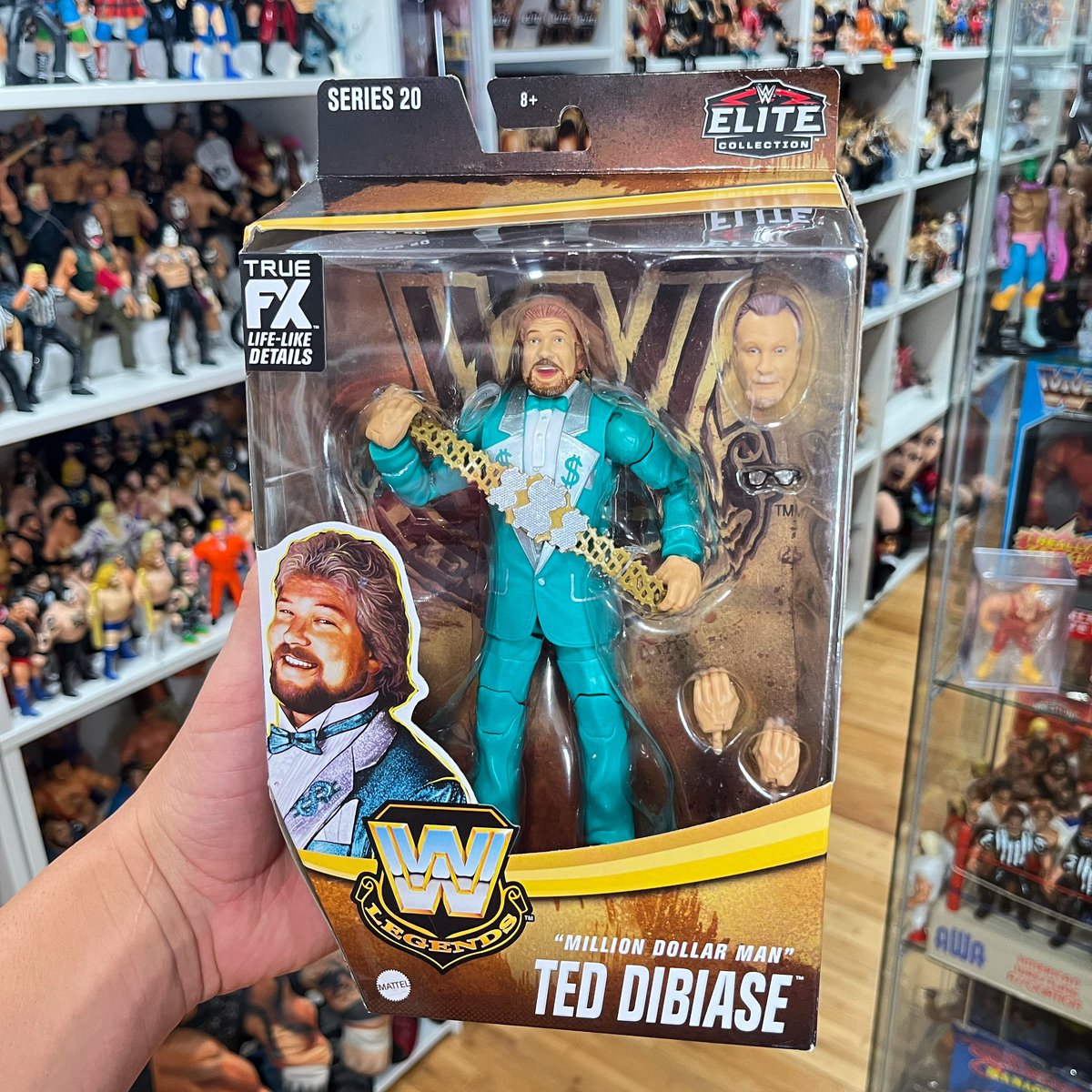 I’m a sucker for green suit Uncle Ted figures & this is probably my second favorite from Legends 20.

Join Whatnot @ WHATHEEL.com & get $15 to use!

#figheel #wwe #wwf #aew #wrestlingfigures #actionfigures #toycollector #toycrewbuddies #milliondollarman #teddibiase