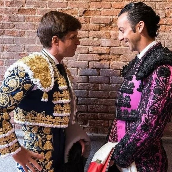 Una década inolvidable a su lado. Gracias Maestro!!

#algeciras #josemariasoler #juli