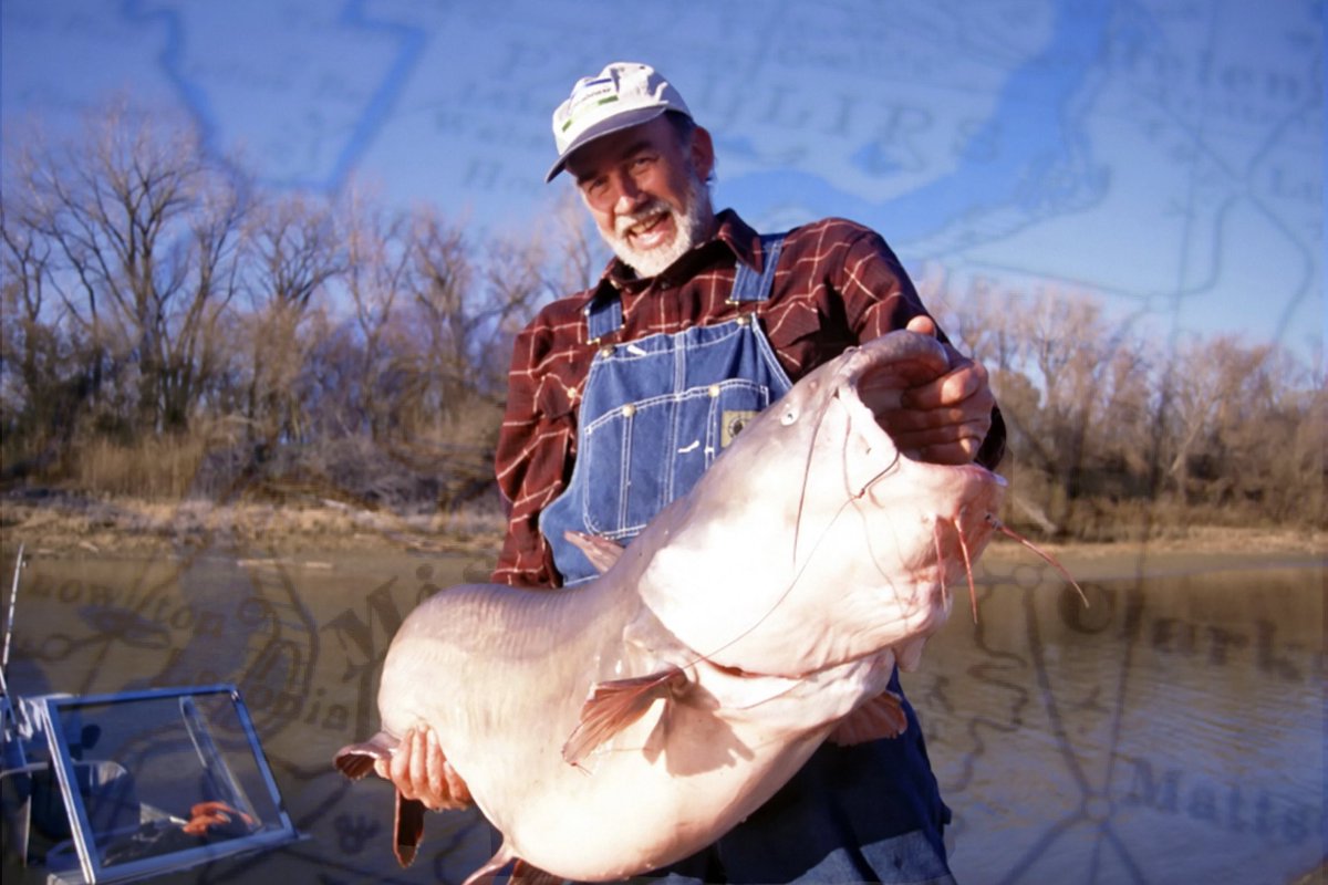 CatfishNOW1's tweet photo. When fishing rivers, it’s important for catfish anglers to understand movement patterns of the fish they seek. Read Keith Sutton’s tips for catching fall catfish on the move in this article from our archives:
https://t.co/kNQRmoInXY
#CatfishNOW #FallCatfish #FishingTips https://t.co/wS951KqgzM