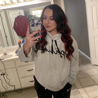 Kenzie_J3's tweet photo. #NewProfilePic https://t.co/JTeu9xjGLM
