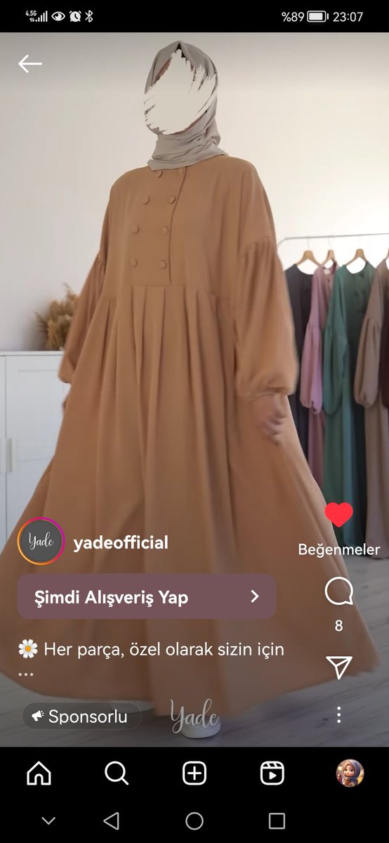 feraceliihanim's tweet photo. Normalde ben kıyafete çok harcama yapan her mevsim gardrop düzen biri hiç değilim ama şuan acayip derecede Ferace deryasına düşmek üzereyim 🙈 gerçi kışlık tesettüre uygun kıyafetim olmadığını versayarsak bir yandan normal de geliyor 😍
#Ferace
#tesettürözgürlüktür https://t.co/IbOdlJPwhq