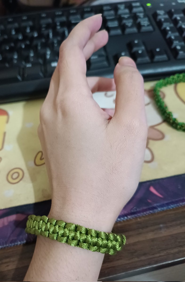 GreenyZ125's tweet photo. Jadi ketagihan bikin bracelet. Abis ini mau ku tambahin acc hamabeads ku. Apa ku jadiin giveaway/jual secara terbuka aja ya? ๐๐๐ฅบ apakah #BunCheeZ ada yg minat? https://t.co/OFBjgtXf7w