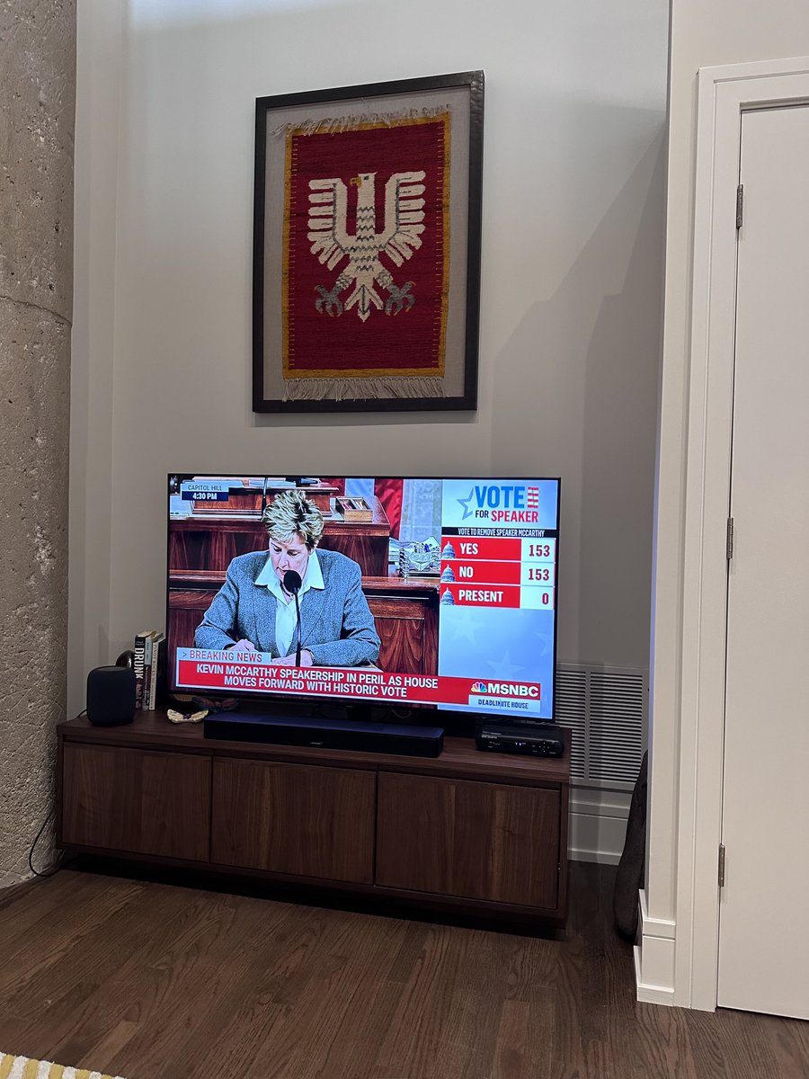 JaimeySexton's tweet image. This is some shit. #FireMcCarthy #speakerJeffries