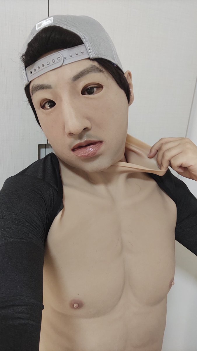 AndyVisage's tweet photo. Had a quick cam session with @succubus_alice today, here's the look I was wearing π
ππͺ @Smitizen
#siliconemask #malemask #malemasker #malemasking #masking #siliconemuscle #fakemuscles #disguise #smitizen #smitizenmask https://t.co/BvgG0m23dx
