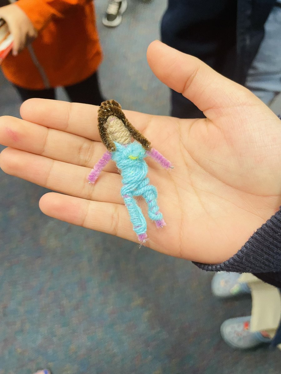 Loved starting our day with @stipeslibrary! 🧠 Learned about Guatemala 🇬🇹 & Mayan culture 🔎 Researched Spanish speaking countries using our Premium Resources 🗺️ Looked at different maps on @CultureGrams 🧶 Created our very own Worry Dolls