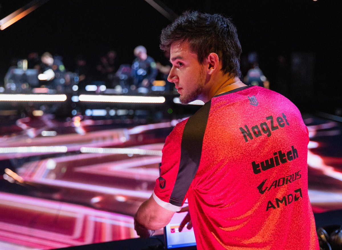 Ahora me encuentro F/A sin contrato, sigo en la busqueda de un equipo para representar en 2024, mas motivado que nunca y con ganas de seguir aprendiendo y dejarlo todo, ESP/ENG/PT. 

Contacto: <a href="/Jerome_Coupez/">Jérôme Coupez</a> 

Now I find myself F/A without a contract, I am still looking for a