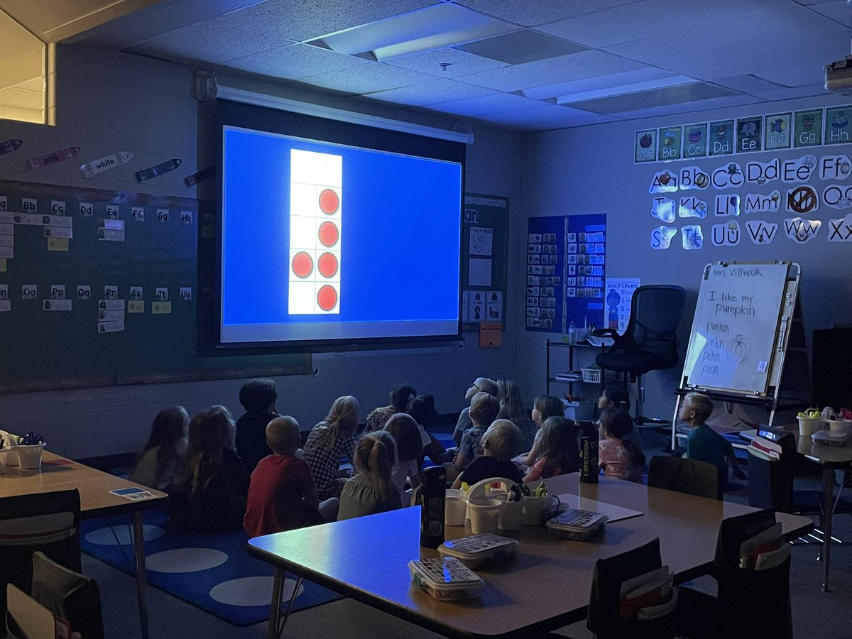 matthewjscott1's tweet photo. Kindergarten Ss @EzraElementary are working at seeing numbers in different ways and recognizing them quickly. There are a lot of ways for them to practice comparing and seeing “One More!” @MPSElemEd #MPSmathmindset https://t.co/69ZcEMZHTD