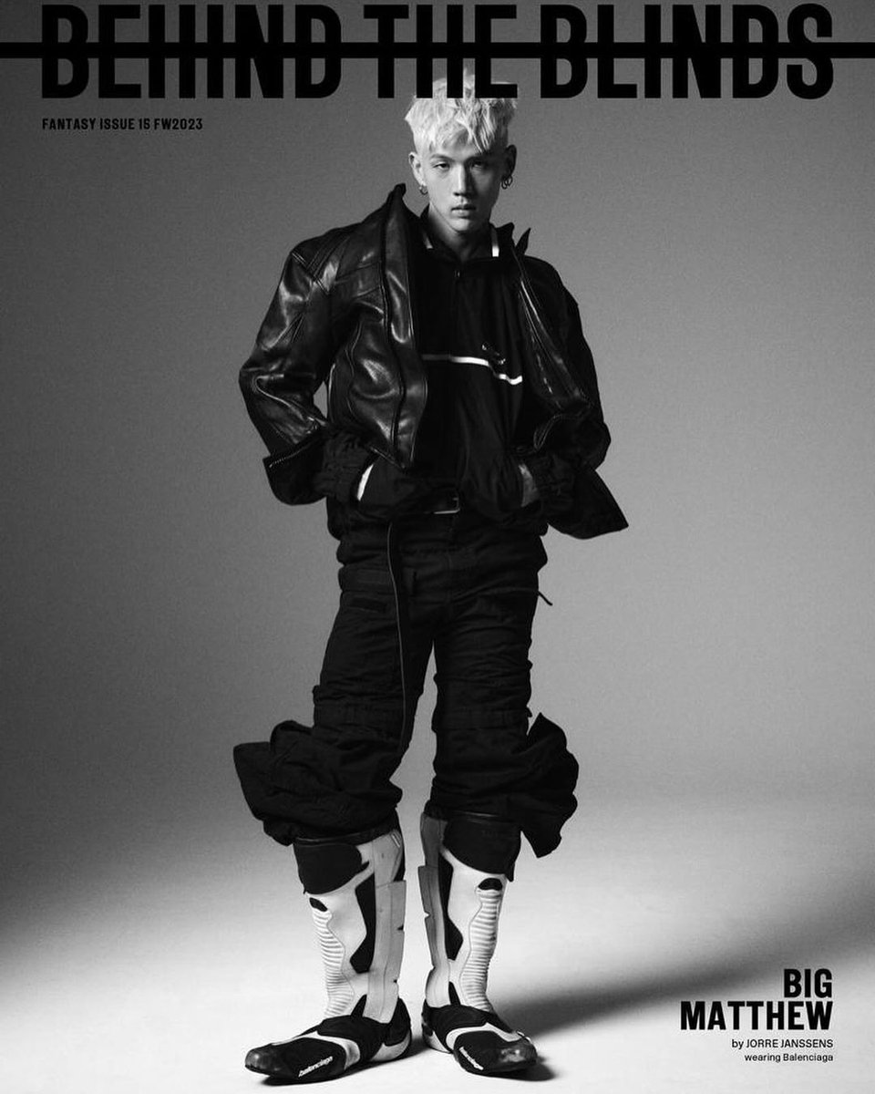 Kard_Chile's tweet photo. 031023 —· #BM instagram update (1/3)
« Gracias @/balenciaga @/behindtheblinds
La historia y conversación completa saldrá en el FW23 FANTASY ISSUE a mediados de Oct.
#BehindTheBlindsMagazine #BigMatthew #FantasyIssue #BTB15 »
﹫☁️
#KARD #BM #카드 #비엠 https://t.co/VoxrfWUr1q