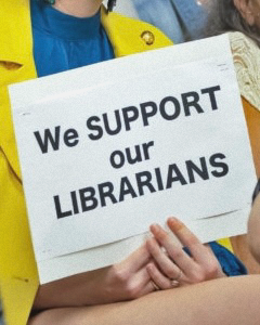 ACLUiowa's tweet photo. Thank you to librarians who are fighting to protect our right to read free from censorship! https://t.co/SAKqYNWKTi