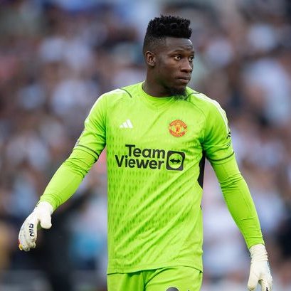 Manchester United fans - who would you rather have in goal? 

🇮🇪 John O'Shea
🇨🇲 André Onana