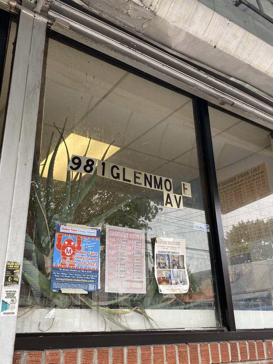 hey <a href="/MakerFaireConey/">Maker Faire Coney Island #CIMF2024</a> !! posted these fliers all around NYC today and i hope to post some more! i aimed for 10 locations and reached my goal :) can’t wait to be back at maker faire after nearly five years!!!

<a href="/makerfaire/">Maker Faire</a> #CIMF2023 #makerfaire