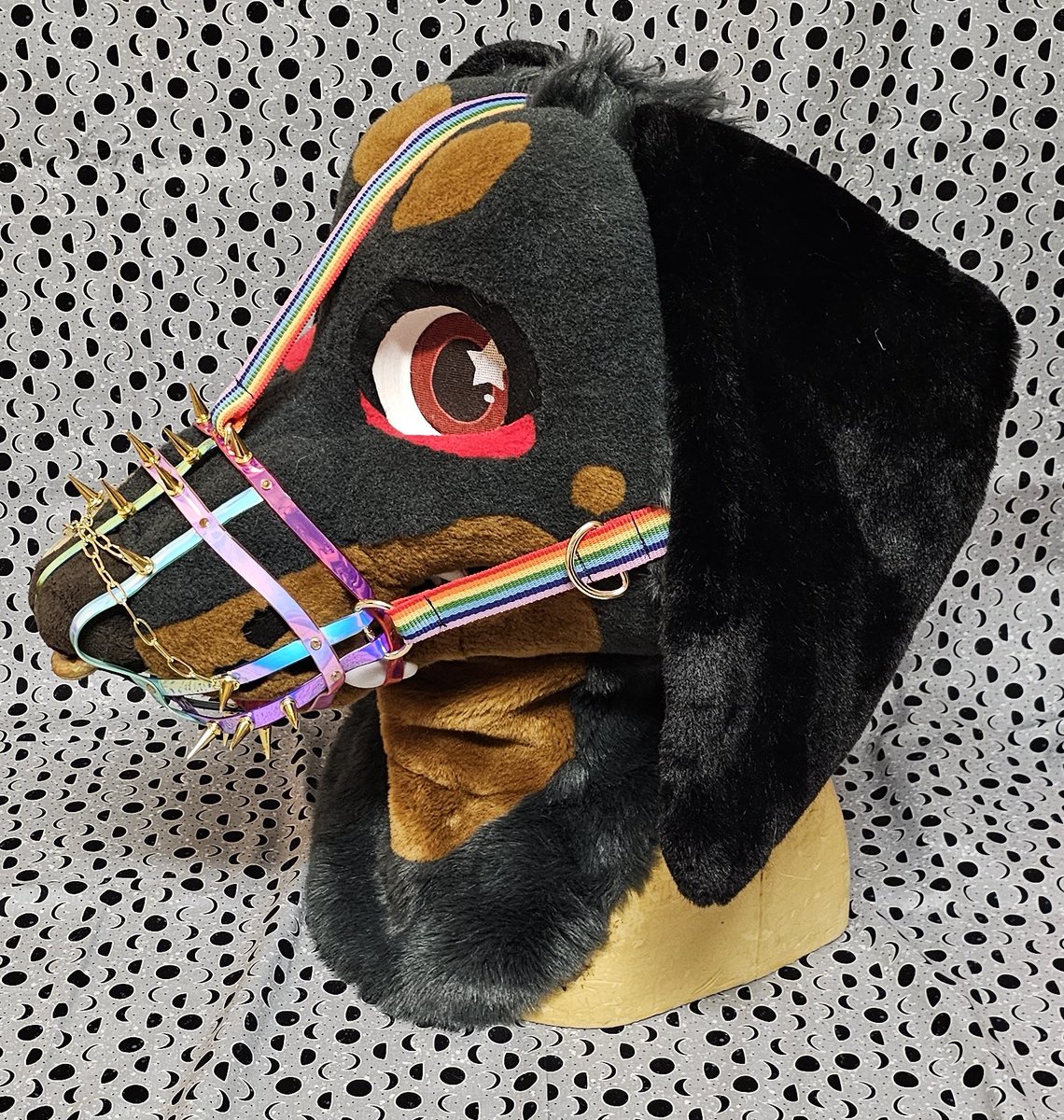 Lupine_Divine's tweet photo. Completed Rainbow fursuit cage muzzle!
---
I will have several of these in various colors  available at MFF. https://t.co/1nKO2h7WYM