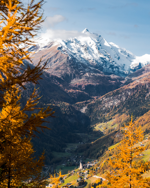 AustriaDenver's tweet image. Austria's Autumn is so beautiful! In picture: View of the Grossglockner (Heiligbrunn region)

📷 Österreich Werbung, Photographer: Michael Stabentheiner
@TourismAustria
@visit_austria
