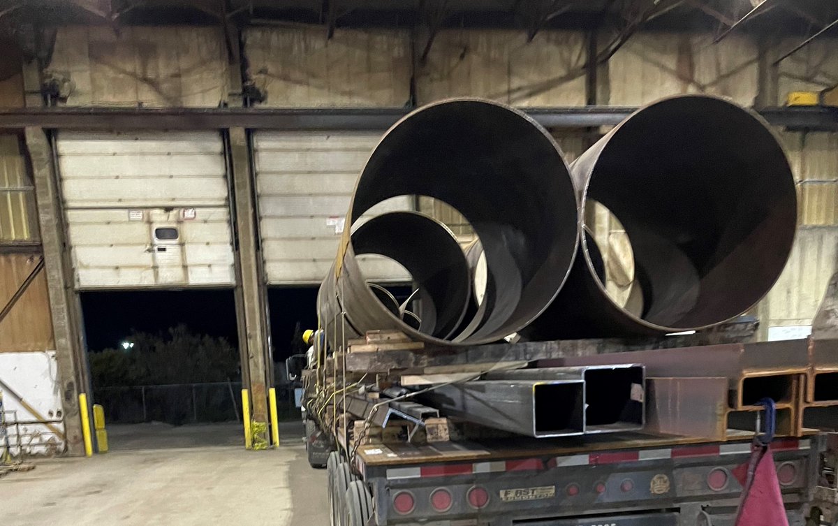 PriceSteelLtd's tweet photo. At Price Steel, we have great people doing a great job. Loading trucks with precision while satisfying customers everyday. You need it, we got you covered. Call Price Steel today for your next order.
#shipping #onestopshop #teamwork #steel #HSS #steelpipe #channel #beam https://t.co/9bGBYfOIHy